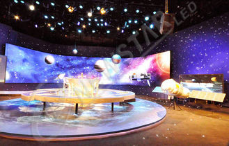 Indoor P4 Flexible LED Display SMD2121 For Night Club / Entertainment Events